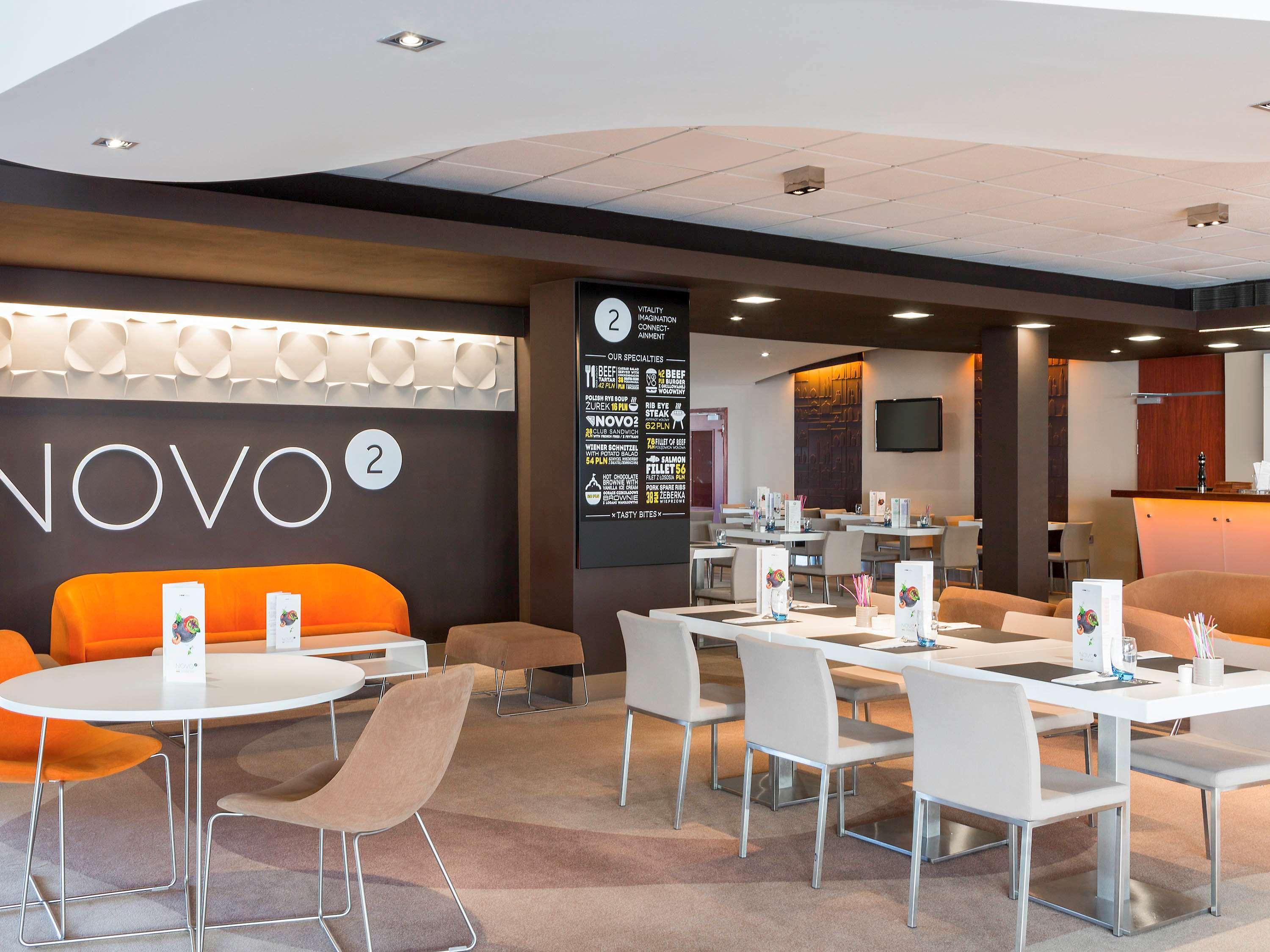 Novotel Warszawa Airport Esterno foto