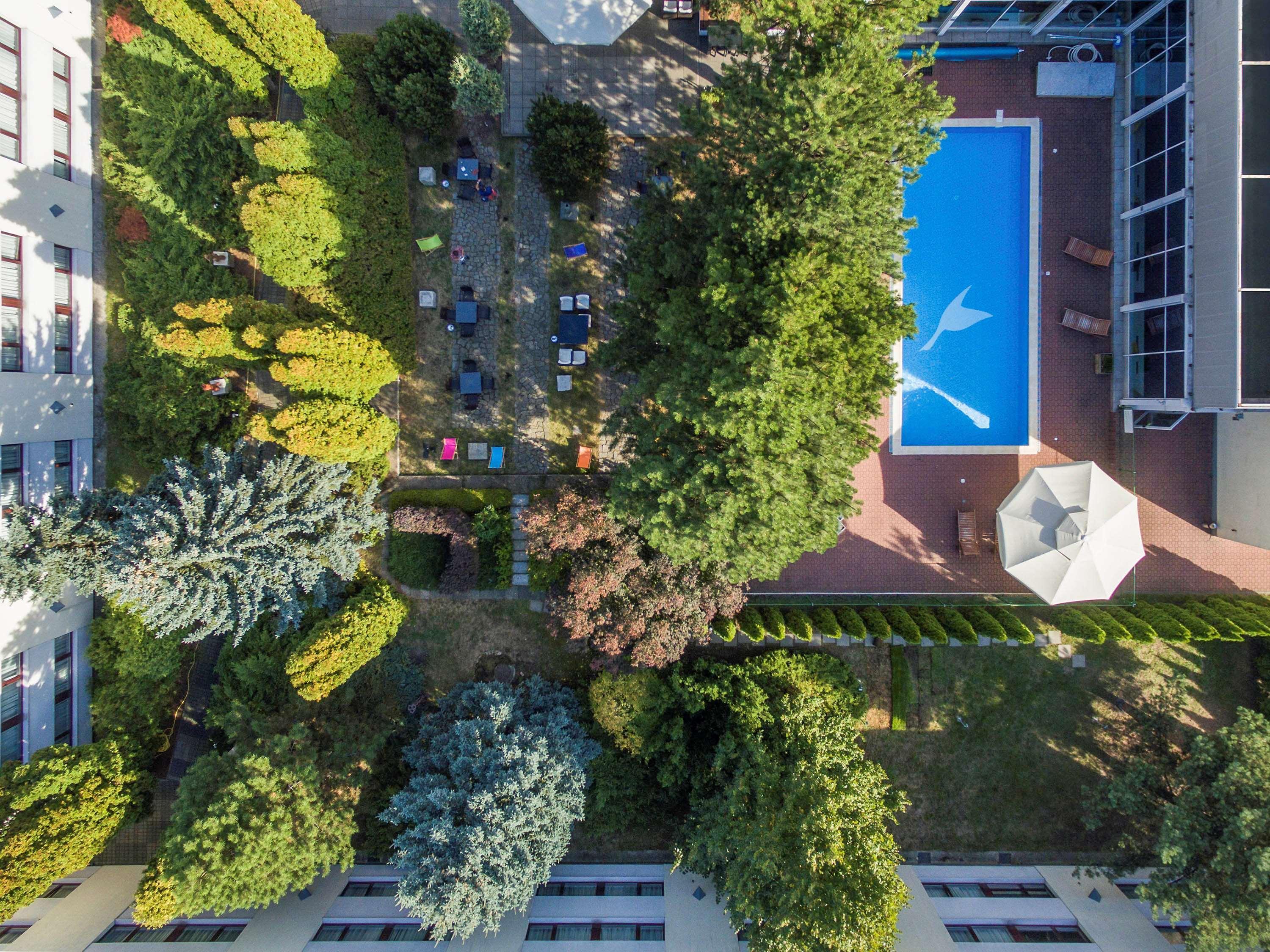 Novotel Warszawa Airport Esterno foto