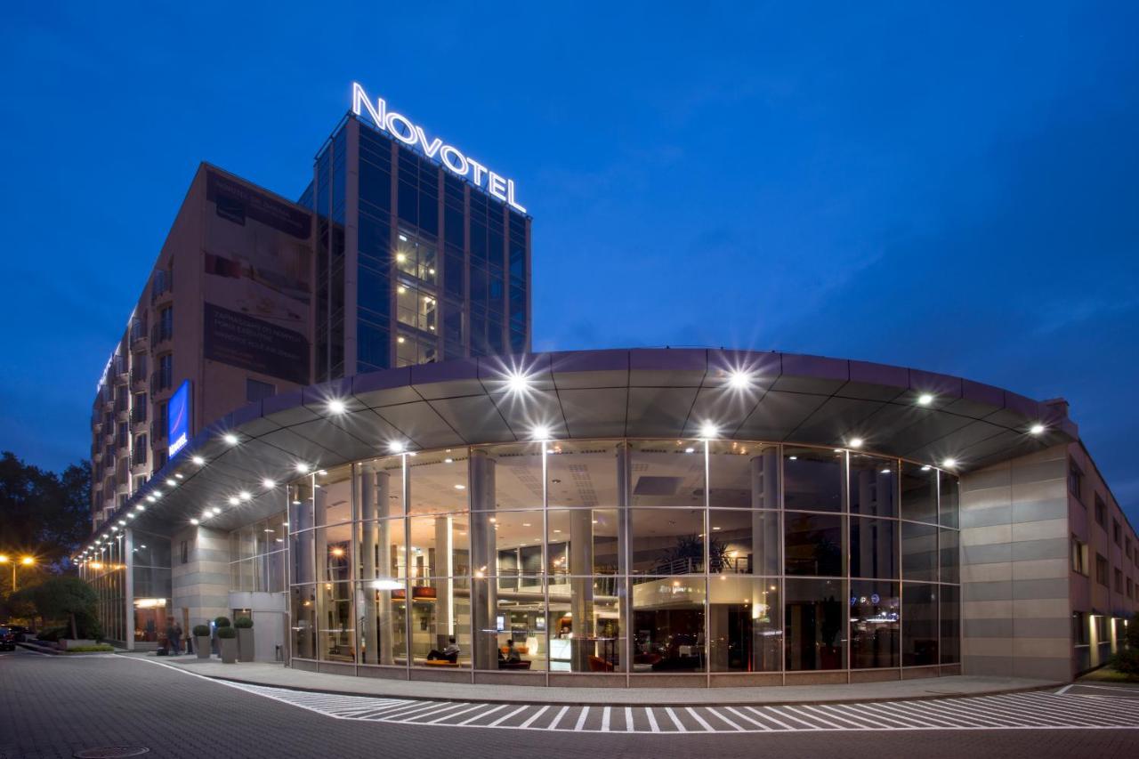 Novotel Warszawa Airport Esterno foto