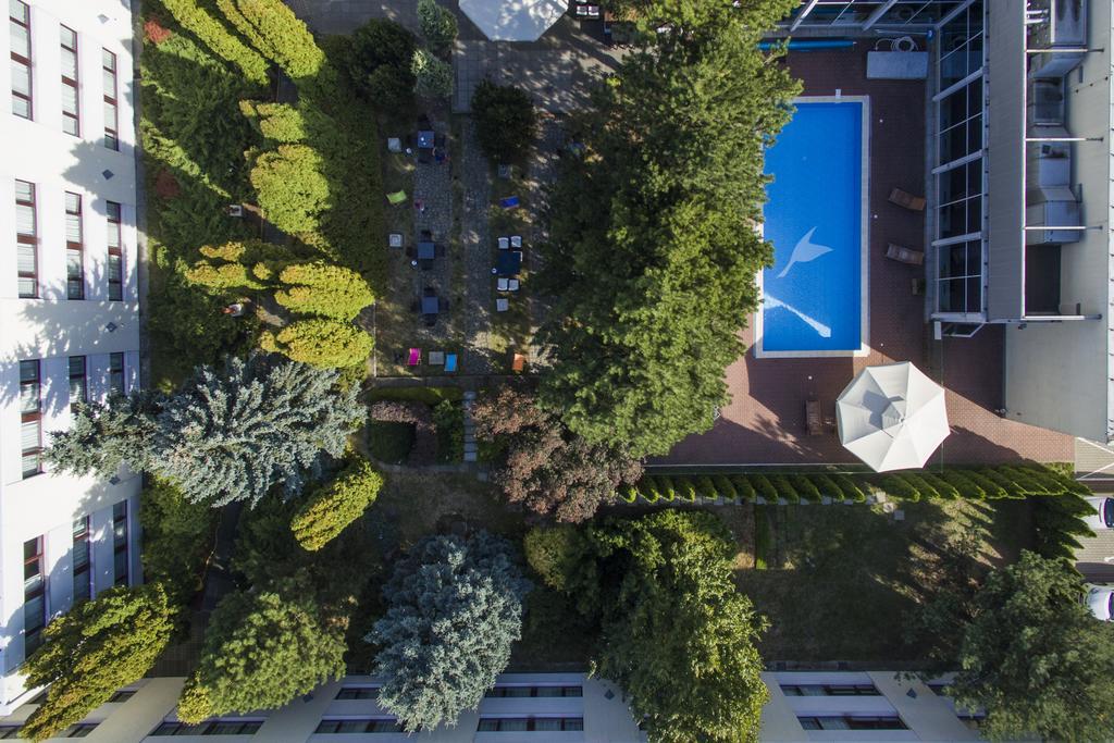 Novotel Warszawa Airport Esterno foto