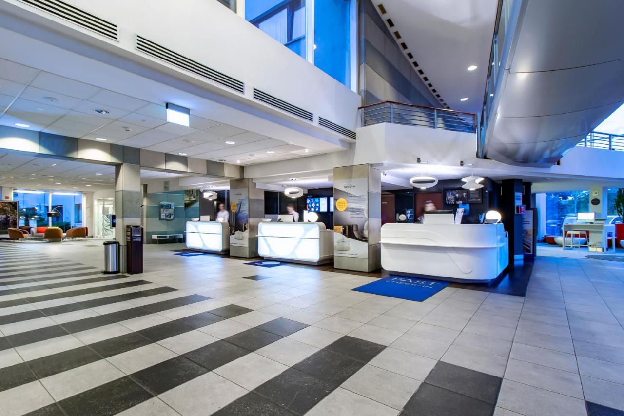 Novotel Warszawa Airport Esterno foto
